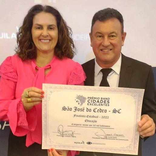 São José do Cedro recebe prêmio estadual de destaque em educação