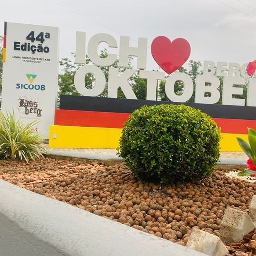 Linha Presidente Becker abre neste sábado a 44ª Oktoberfest