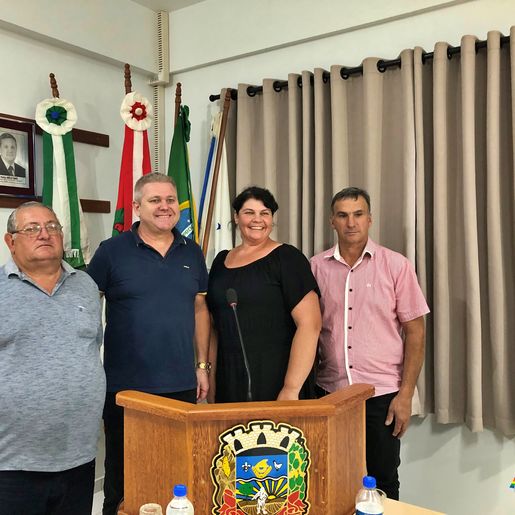 Eleita a nova mesa diretora do Legislativo de Iporã do Oeste para 2023