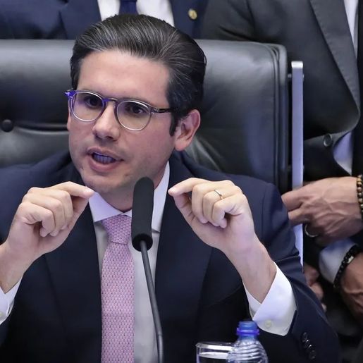 Hugo nega negociação de contrapartida com oposição e fala em “providências”