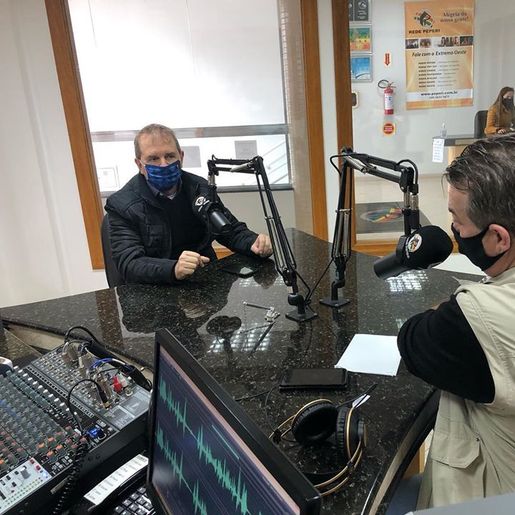 Deputado oficializa repasse de verba para concluir sede dos escoteiros de Iporã do Oeste