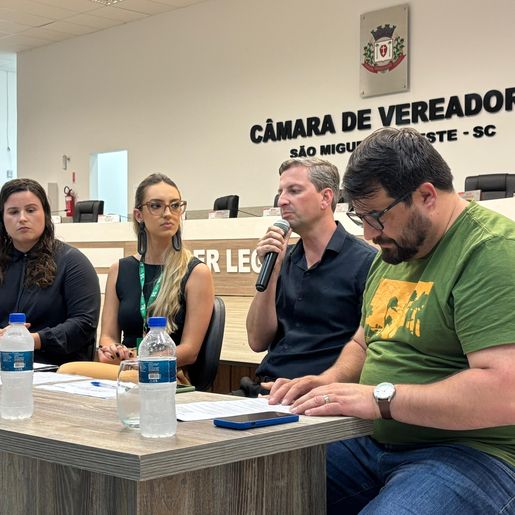 Audiência pública em São Miguel do Oeste debate concessão do transporte coletivo