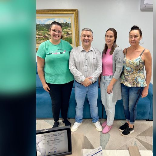 Zanardi atende mais de 20 pessoas no primeiro dia do projeto “Fale com o Prefeito”