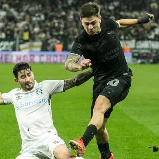 Em jogo de duas expulsões, Grêmio e Corinthians empatam pela Copa do Brasil