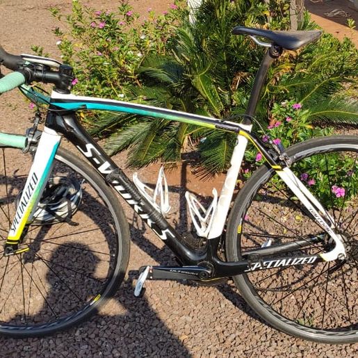 Acidente entre caminhão e bicicleta deixa ciclista ferido na SC 386