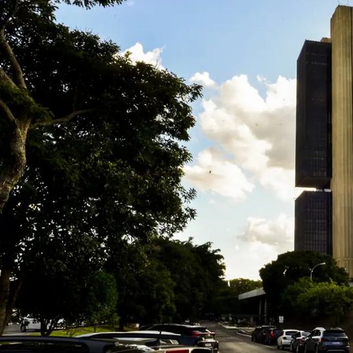 Selic deve permanecer em 10,5% ao ano, define Copom