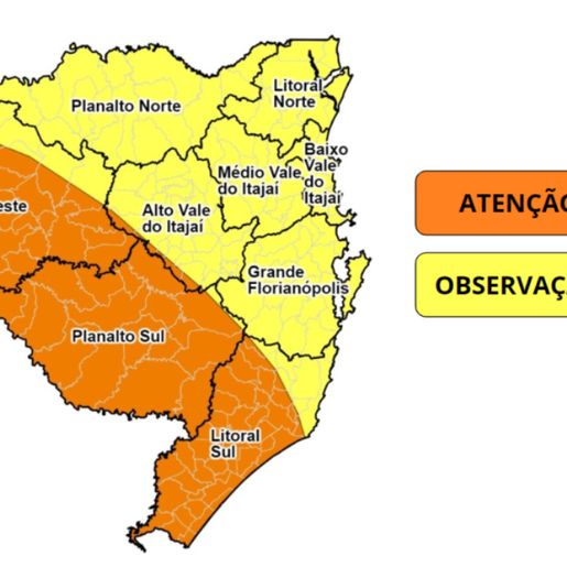 Frente fria coloca áreas de SC em alerta para temporais neste domingo