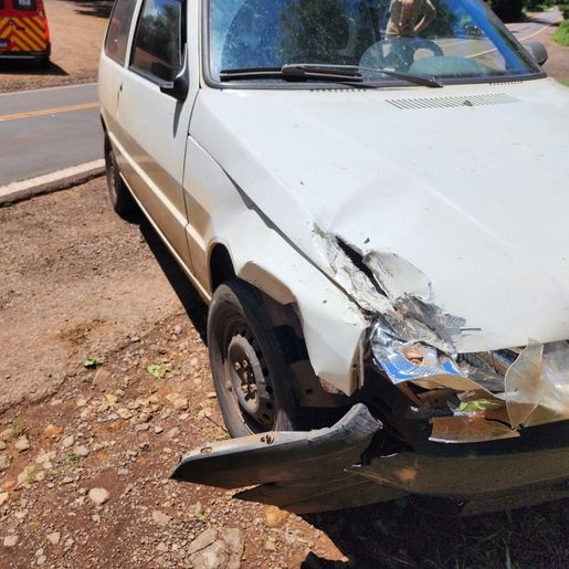 Motociclista fica ferido em colisão com carro na SC-163 em Itapiranga