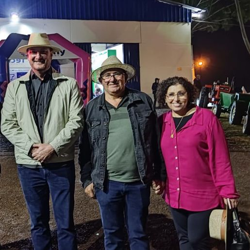 Presidente da ALESC visita Expo Cedro