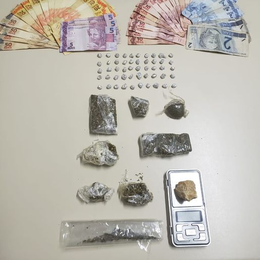 Polícia Civil prende casal por tráfico de drogas em casa umbandista