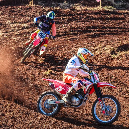 2ª etapa da Copa Oestina de Veloterra movimenta região; fotos