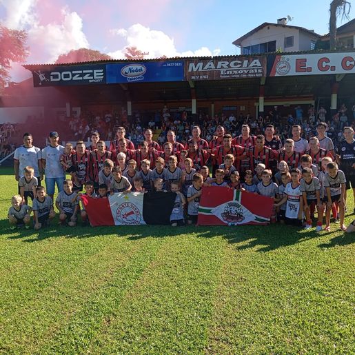 Cometa vence e vai as semifinais da Taça D'Lamb Sports 2024