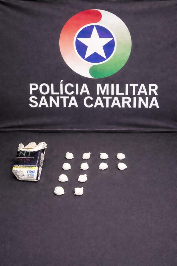 Dupla é presa com cocaína após fugir de barreira policial na BR-163, em Dionísio Cerqueira