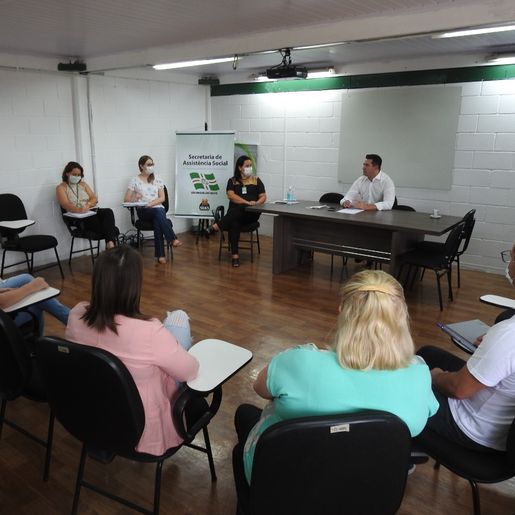 Secretário adjunto do Estado de Desenvolvimento Social cumpre agenda na região