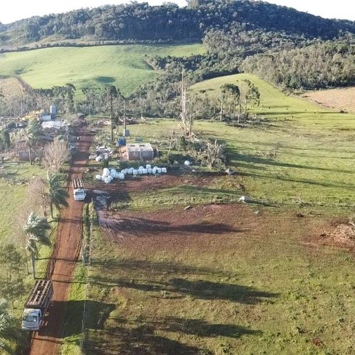 Fenômeno que causou estragos em Passos Maia foi um tornado, confirma Defesa Civil
