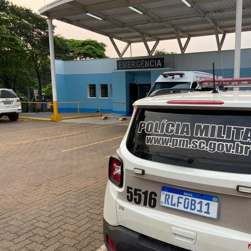 Homem é baleado após tentar agredir PMs com facão em Guaraciaba