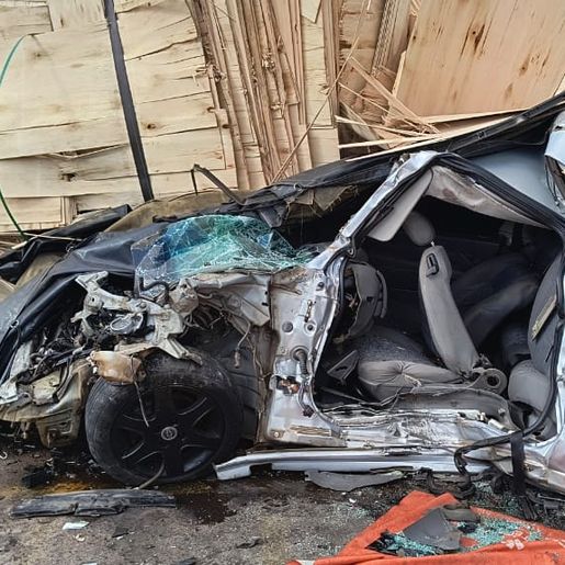 Hospital de Chapecó diz que vítimas de acidente com carreta tiveram ferimentos leves