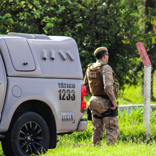 Homem agride companheira com navalha em Guarujá do Sul