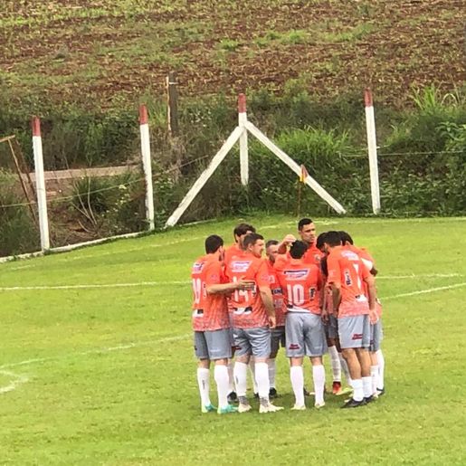 Pérola vence o Inter e garante classificação no municipal