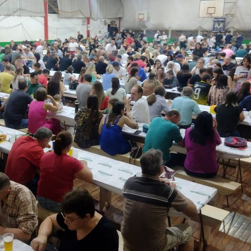 Casa Fraterna Mãos de Luz realiza 2º Jantar Beneficente