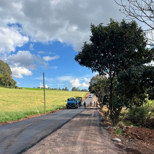 Pavimentação avança em Linha São Roque e entra na reta final em Guaraciaba
