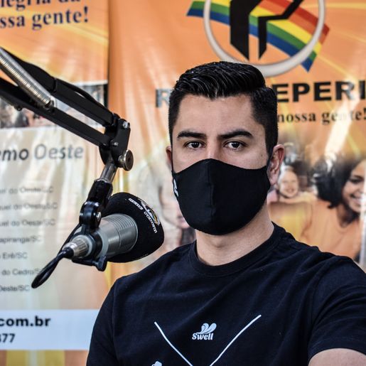 OUÇA: Empreendedorismo em tempos de crise é o tema do Peperi Debates