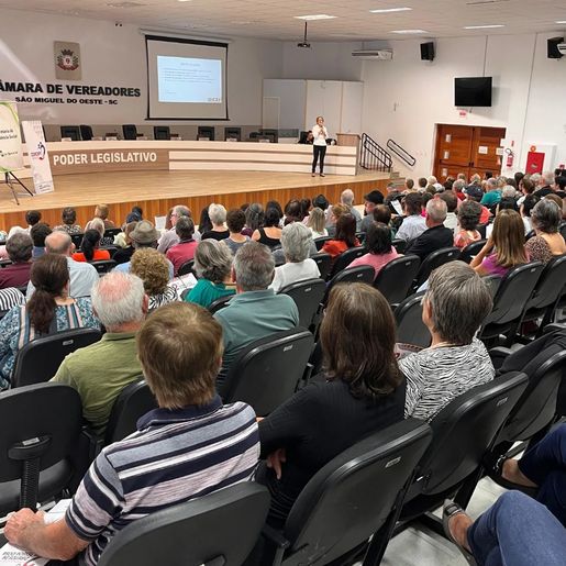 São Miguel do Oeste aprova plano com 25 propostas para fortalecer direitos da pessoa idosa