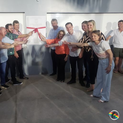 Realizado ato inaugural do novo Estádio Municipal de Esportes de Tunápolis