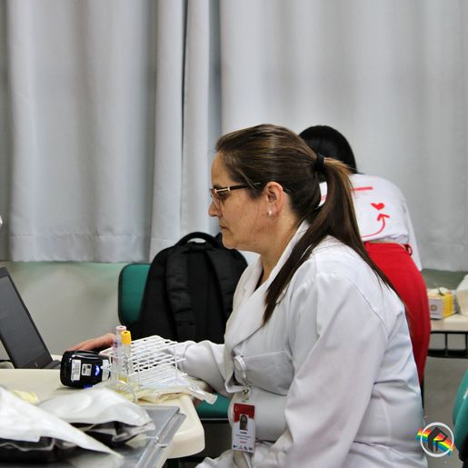 Hemosc realiza coleta de sangue no campus da Unoesc