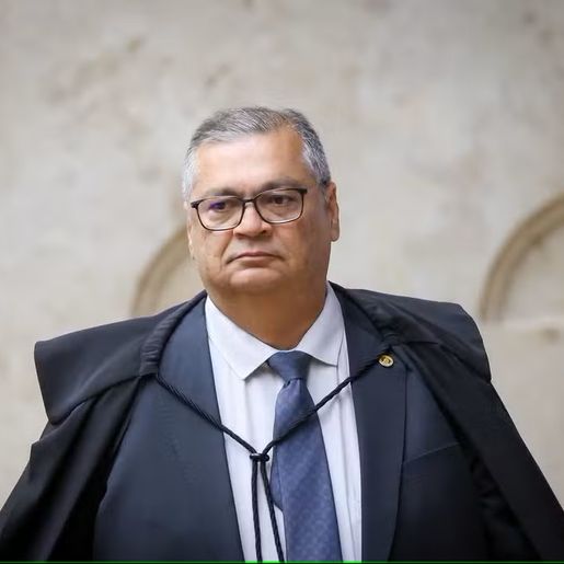 Ministro suspende exclusão de candidata em concurso da PC de SC por histórico do marido