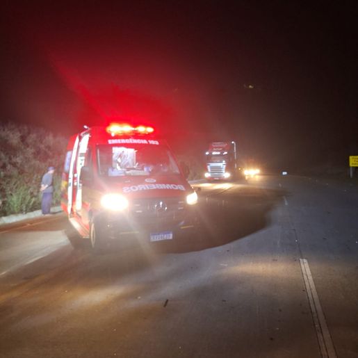 Acidente com capotamento deixa motorista ferido na BR-163, em Guarujá do Sul