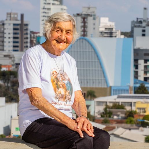 Morre ex-professora de SMOeste, Oralina Borges, aos 98 anos