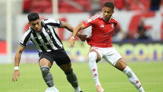 Internacional reage duas vezes e arranca empate com o Botafogo no Nilton Santos