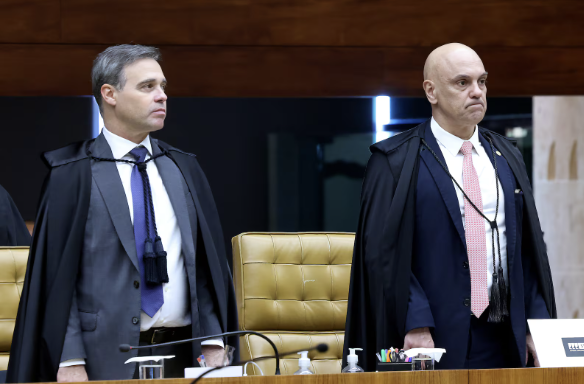 PGR se manifesta contra investigação de André Mendonça pedida por Alexandre de Moraes