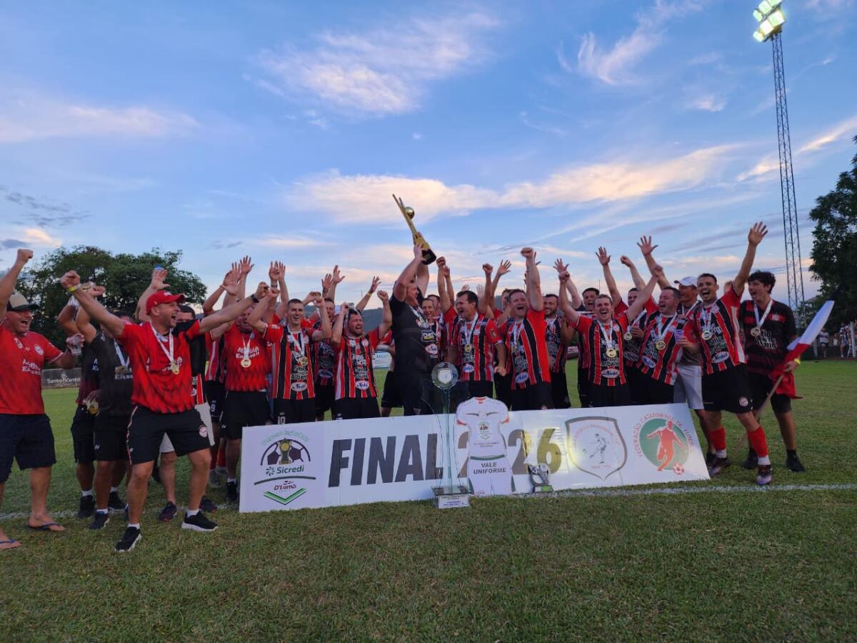 Cometa faz 3x0 e leva título do Regional 2026