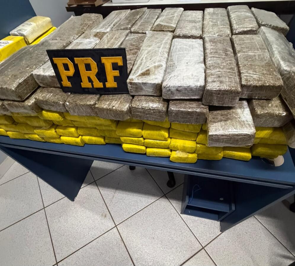 PRF prende motorista com 100 quilos de maconha em SC