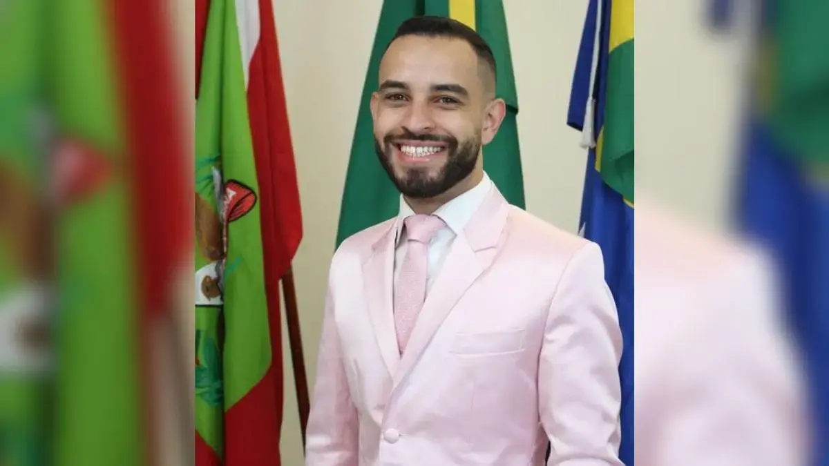 Vice de Lages foi condenado por agredir a ex horas antes de acidente que o deixou na UTI
