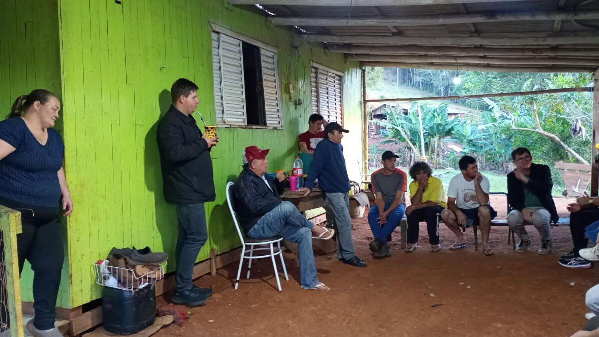 Nova rede de água beneficia 13 famílias no interior de Bandeirante