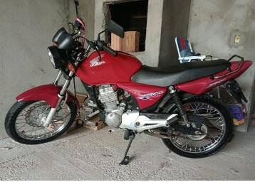 Motocicleta é furtada de estacionamento de empresa em Campo Erê
