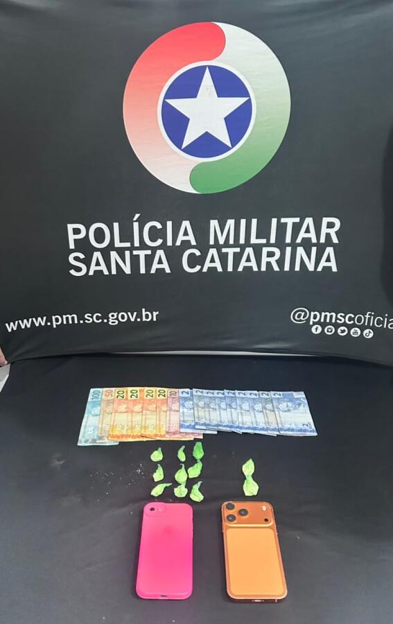Duas mulheres são presas por tráfico de drogas em São Miguel do Oeste