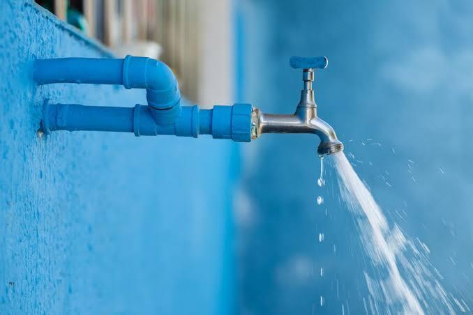 Projeto aprovado na Câmara acaba com cobrança de consumo mínimo de água