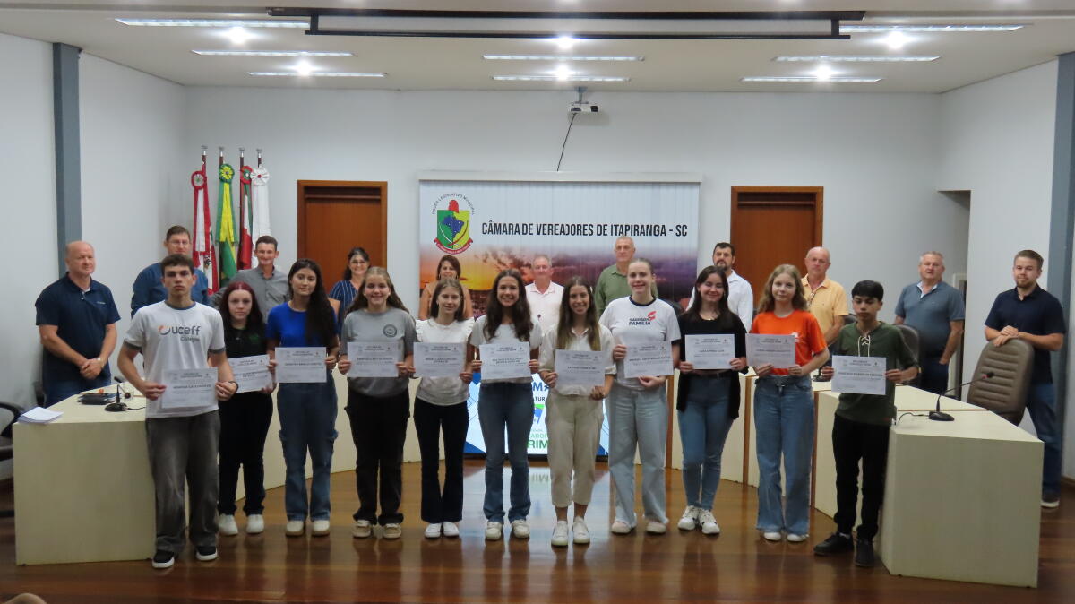 Câmara de Itapiranga realiza diplomação de Vereadores Mirins