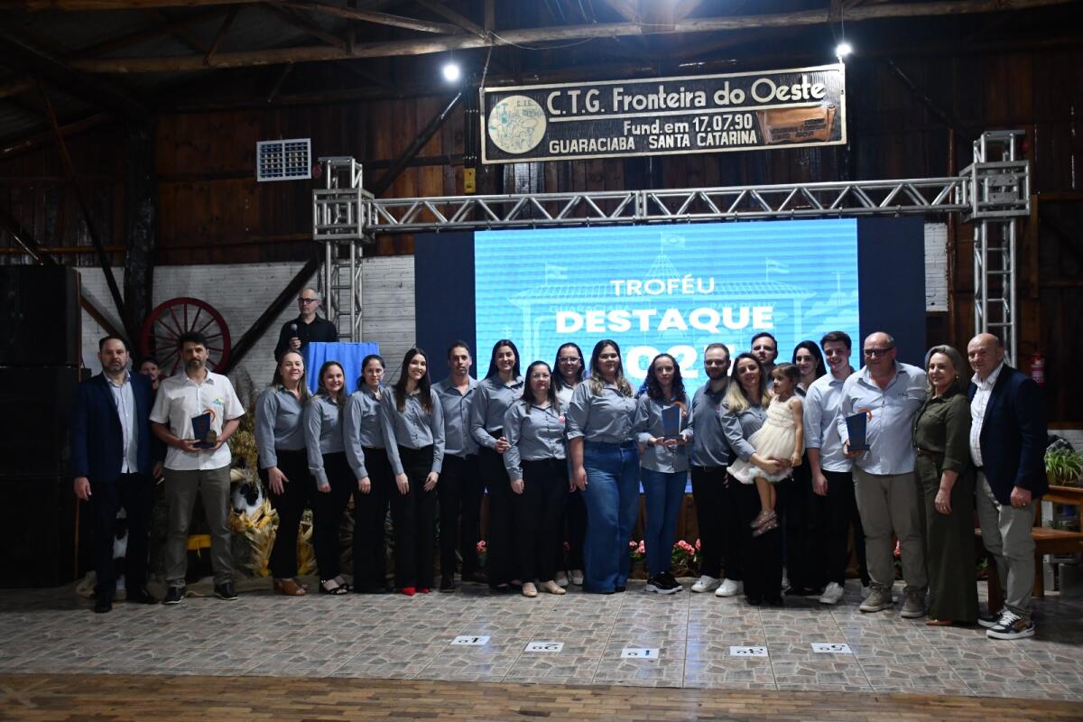 Troféu Destaque homenageia cerca de 80 empreendimentos em Guaraciaba