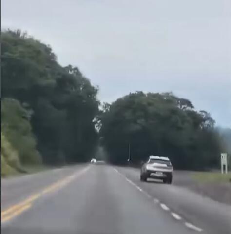 Motorista é flagrado dirigindo em zigue-zague na BR-282