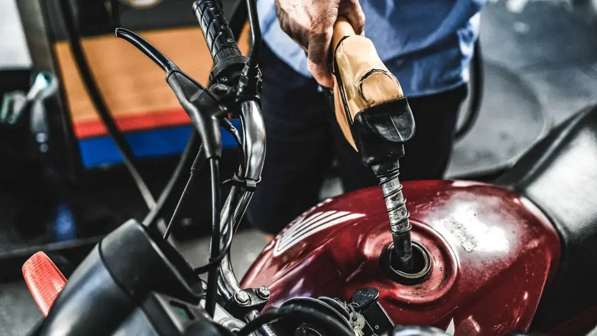 Pinhalzinho decreta situação de emergência por falta de combustível e restringe abastecimento