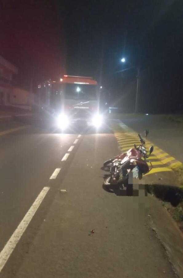 Mulher fica ferida após sofrer queda de motocicleta em Campo Erê