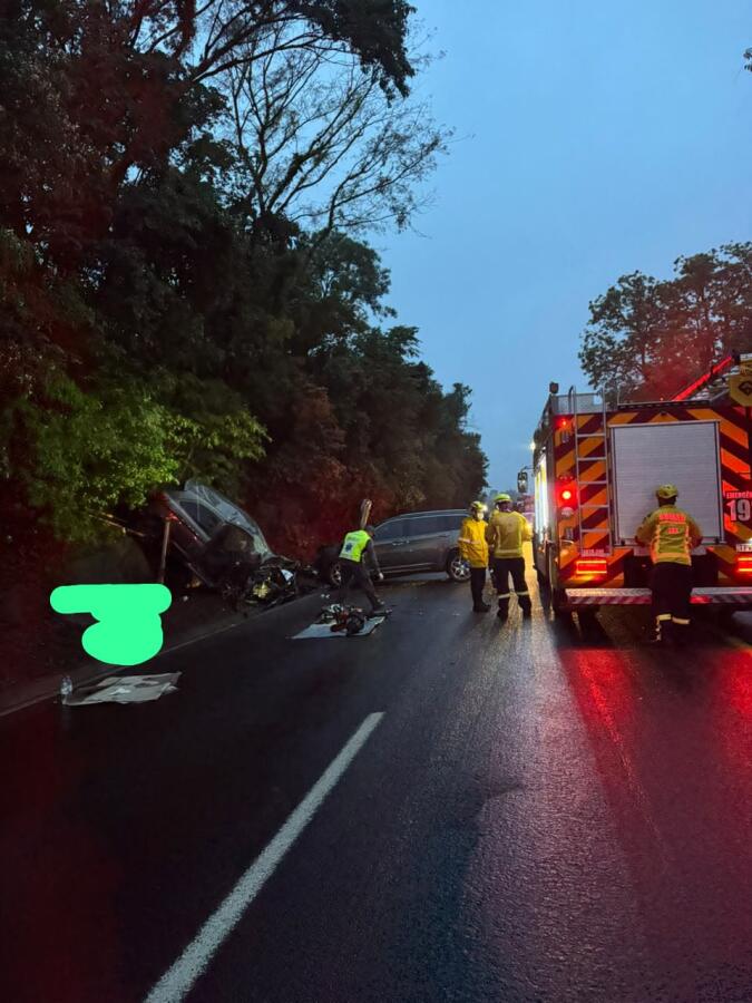 Colisão frontal deixa duas pessoas mortas em Nova Erechim