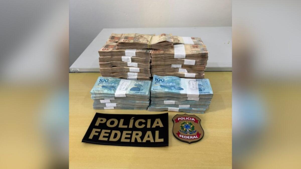 Polícia Federal apreende R$ 305 mil após saque em banco e investiga suspeita de crime eleitoral