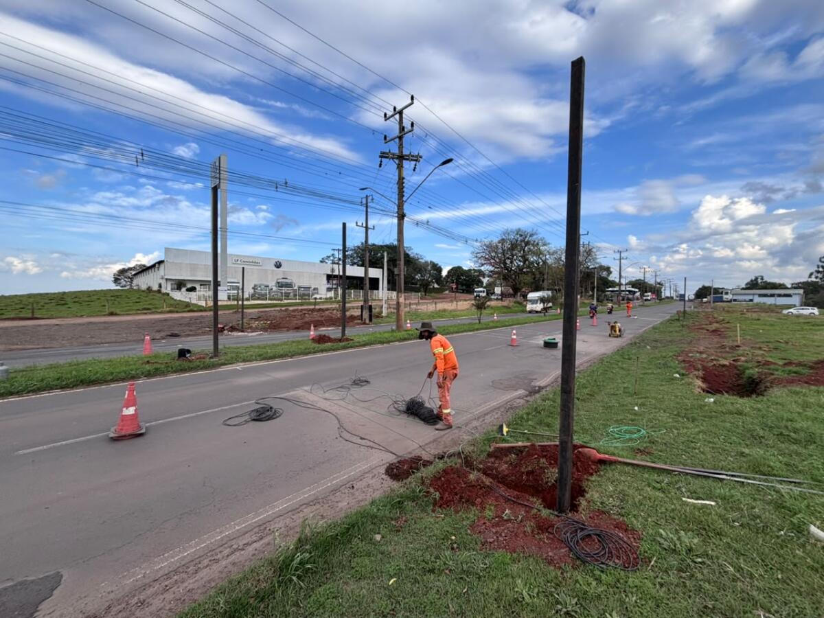 Oito lombadas eletrônicas voltam a ser instaladas na Avenida Willy Barth, em São Miguel do Oeste