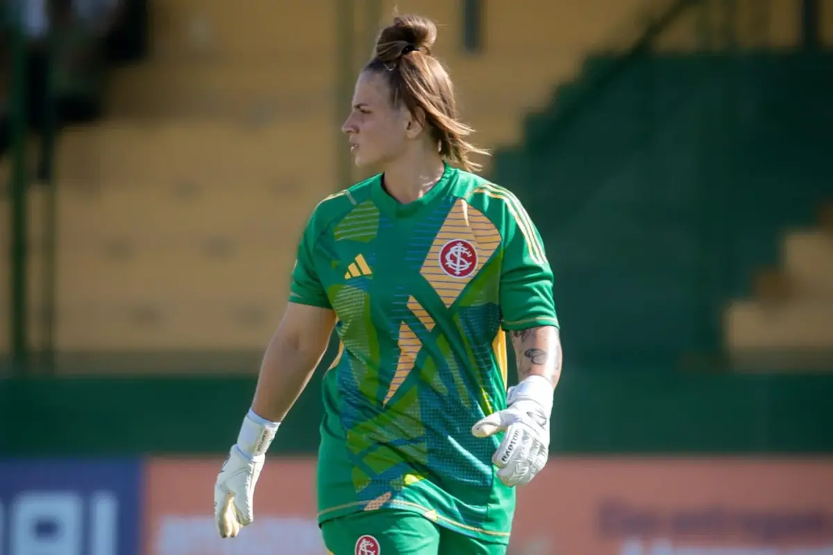 Gabi Barbieri chega aos 50 jogos com a camisa do Inter